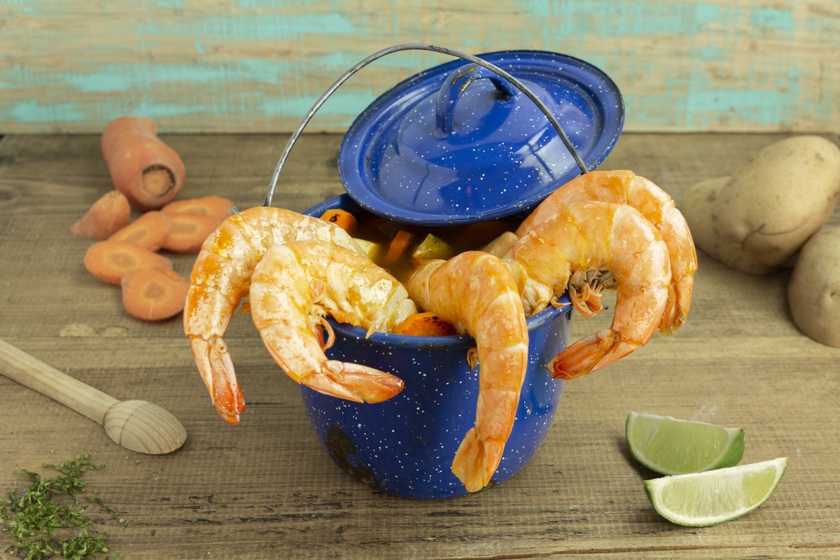Mariscos Juan tweet media