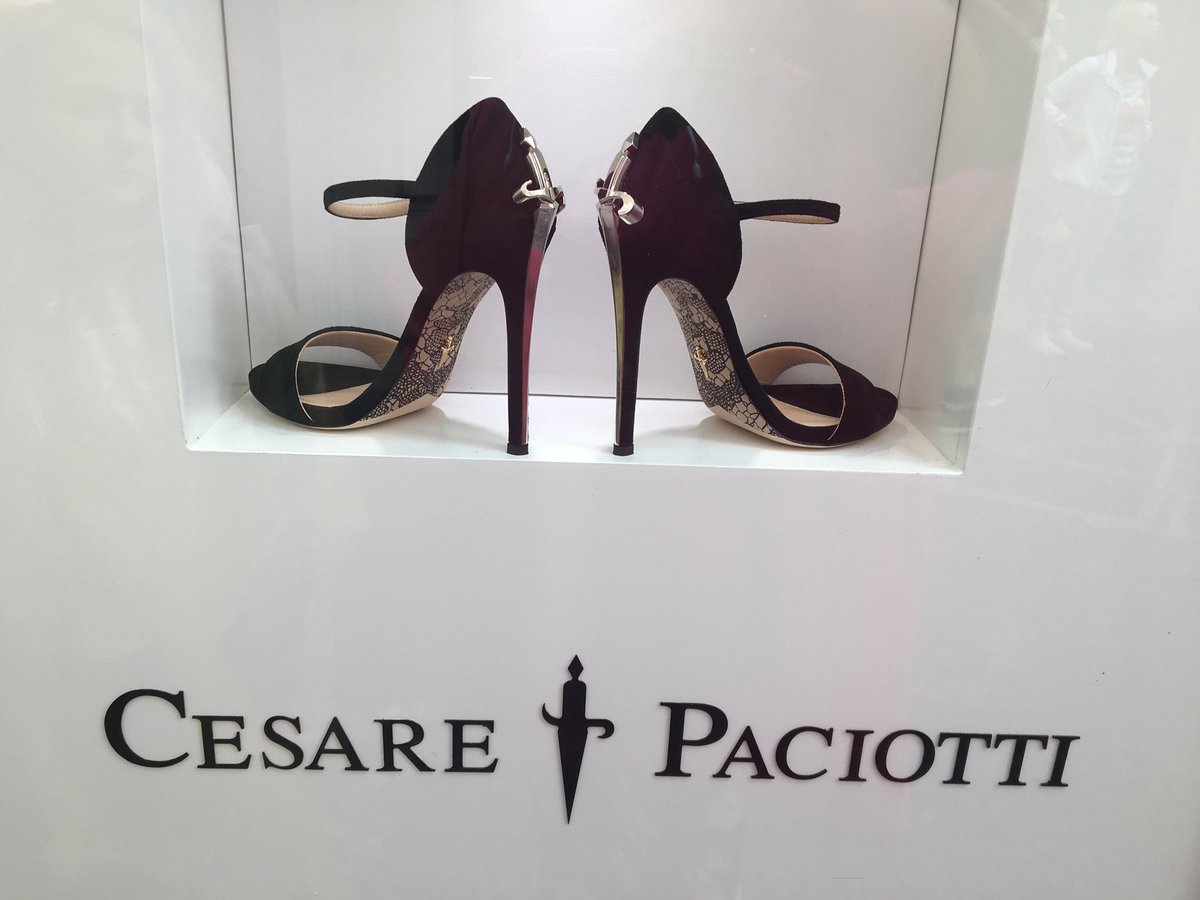 Heute auf Capri direkt an die @Ophelia_BDSM denken müssen 🙈