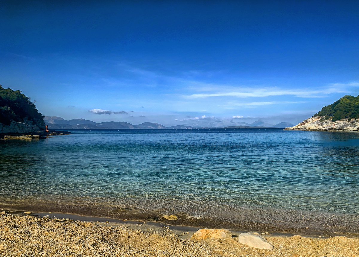 JBruce72's tweet photo. Exploring the island continued today. #fiskardo was the first stop followed by #Fokibeach and #empilisibeach nearby. #kefalonia #greece #roadtrippart5 #cardays https://t.co/PJQpI6fSsE