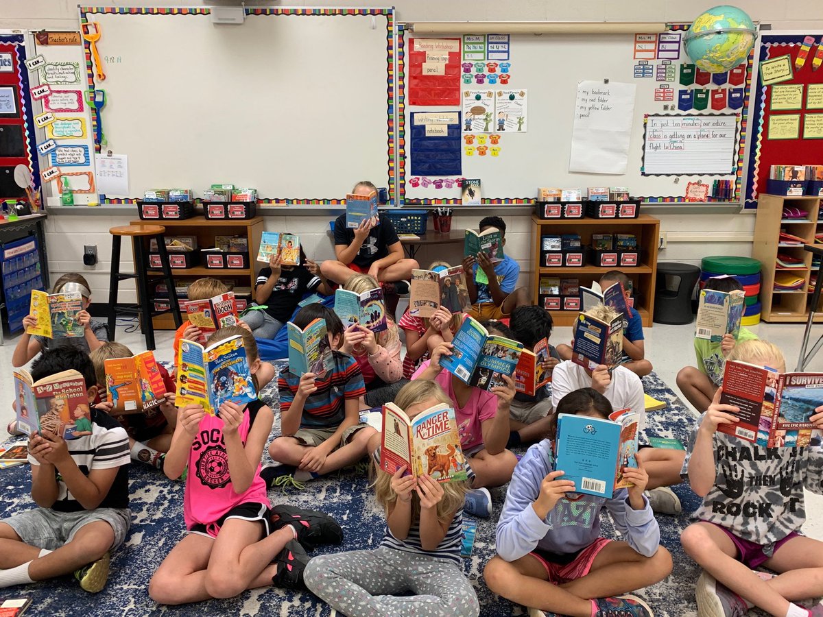 Coll_McGib's tweet photo. Shout out to the best parents ever!!  We added almost 100 new books to our classroom library this week!! @DolvinES #readytoread    #going places #dolvINcredible https://t.co/U2C3TFeX3W