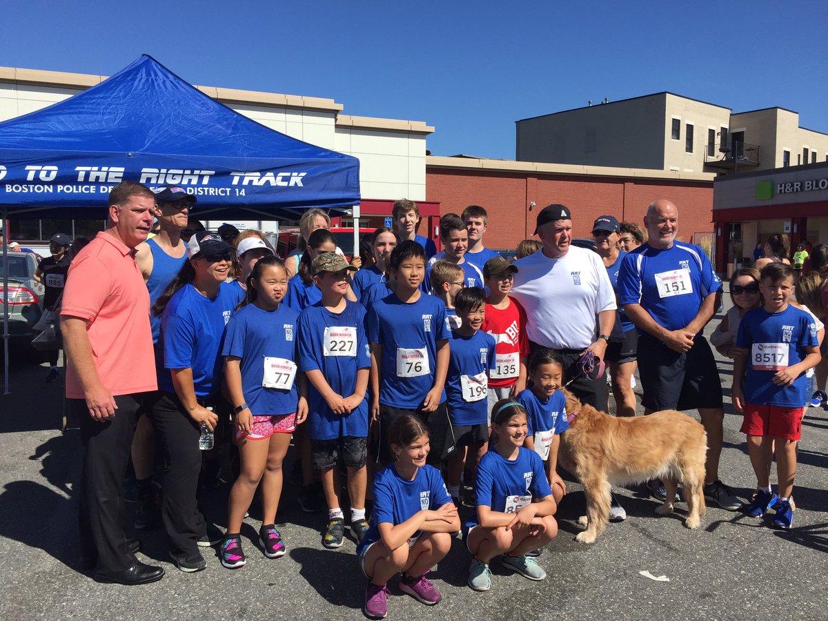 AllstonBrighton's tweet photo. From the Honan Road Race to the AB Parade to State Rep Moran’s party in the park, it’s been a busy but fun day in #Allston and #BrightonMa #BosPoli #OakSq https://t.co/jF8pCs8AVa