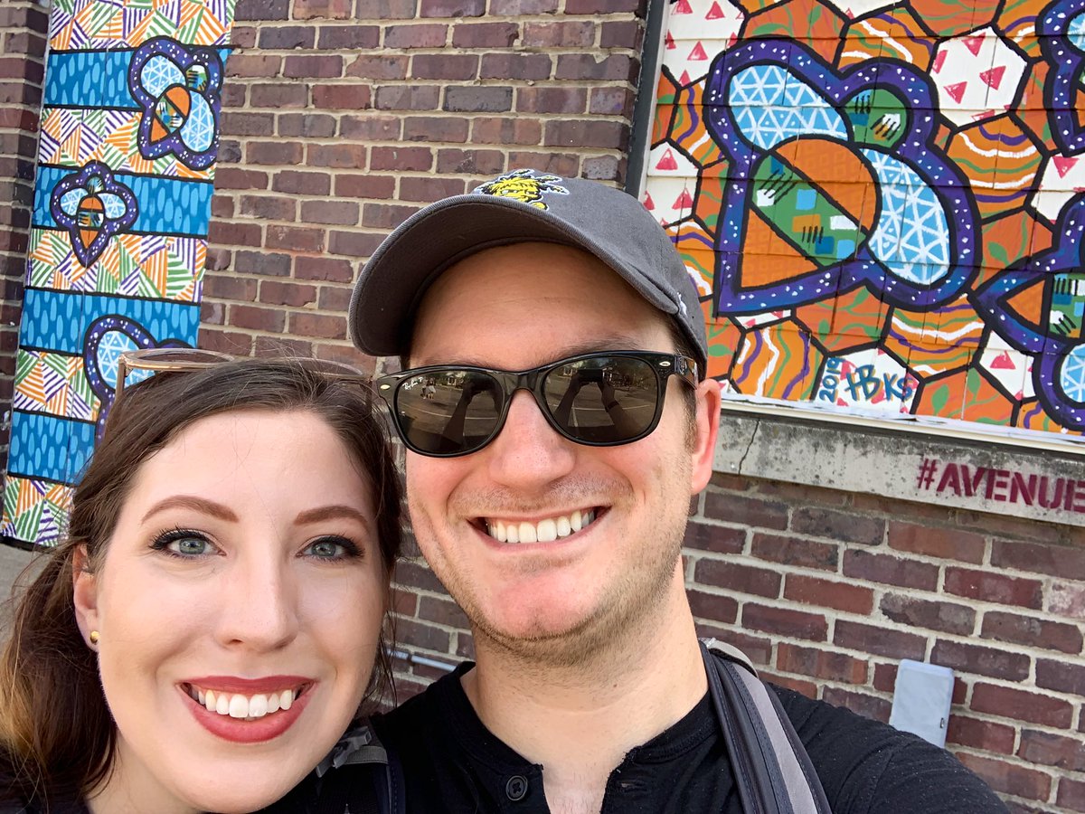 KaitieFoley's tweet photo. Mural tour! @dddict #OpenStreetsICT #AvenueArtDays https://t.co/1RcOWE6FsQ