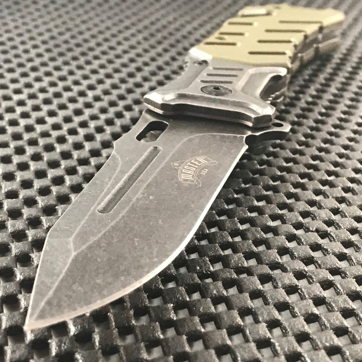 FrontierBlades's tweet photo. This 8” Master USA Ballistic stonewashed knife is a great knife. #knife #knives #pocketknife #blade #blades #sale #knifesale #knivesforsale #knifeforsale #huntingknife #masterusa #tactical #tacticalknives #stonewashed #militaryknife #armyknife #seatbeltcutter #glassbreaker https://t.co/Ba1WXGHBuS