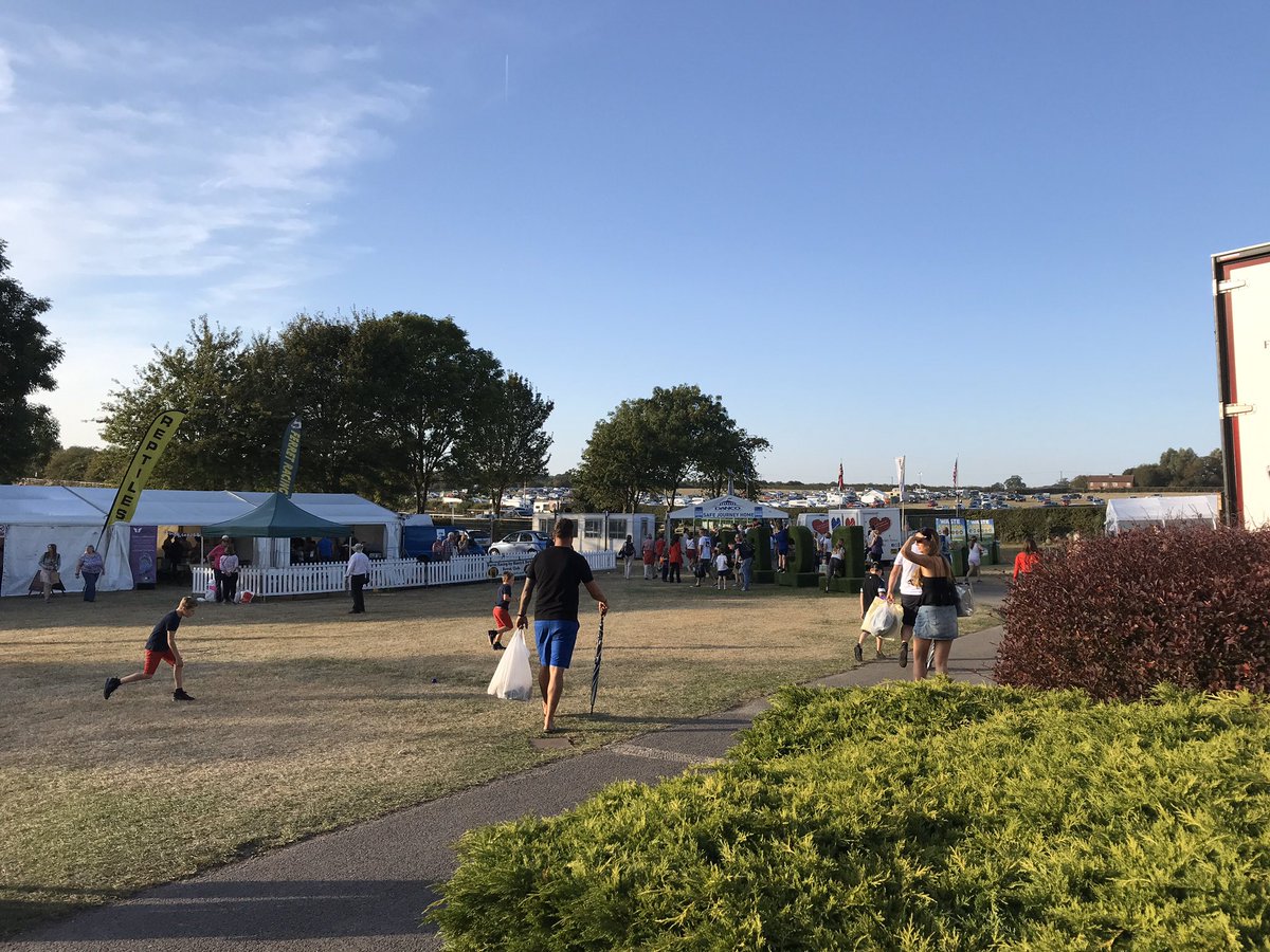 RoadphoneNRB's tweet photo. We’ve also got @MotoSolutions radios deployed at @Berkshire_show this weekend, along with a radio system and on-site support. Great to see one of the last county shows of the year enjoying such good weather! #eventprofs #BerkshireShow https://t.co/lGTtR8Jsfe