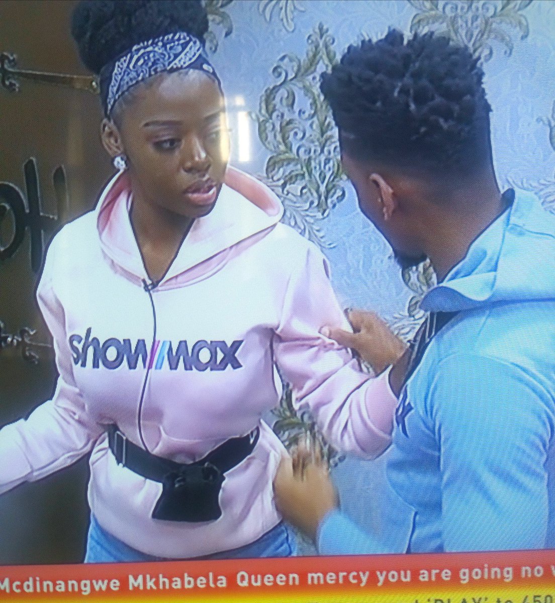 MelMariaOduah's tweet photo. They are back from the movie date ...and  Mike just said " you guys are the first to do everything " ... 😍 
#BBNaija
#lovelikedialo 
#redboxcouple
#VetoPowerCouple
#strikecouple
#spadatecouple
#showmaxcouple
#choplifecouple https://t.co/d5MoTvj52N