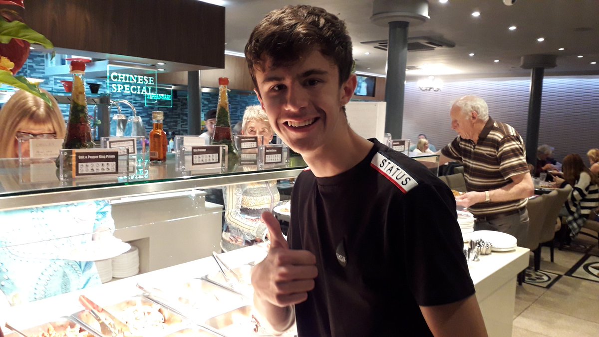 StephenPKendal's tweet photo. In heaven..!!

Enjoying an all you can eat Chinese Buffet with the family.

@matthew_young04 @JonathanLYoung https://t.co/hkUWp6VpDJ
