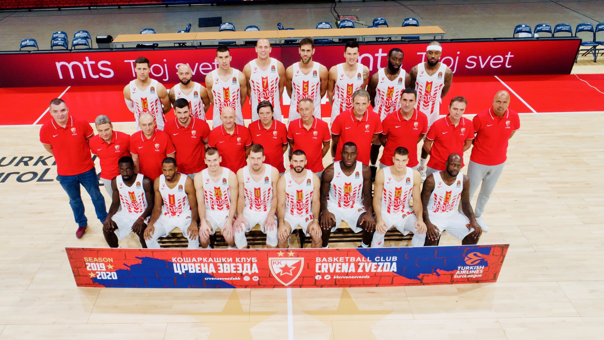 KK Crvena zvezda Meridianbet on X: WE ARE THE TEAM @OTEuroleague  @Euroleague @_MWill @thejenkinsguy22 @DangubicNemanja @JakaBlazic  @nikola_kalinic  / X