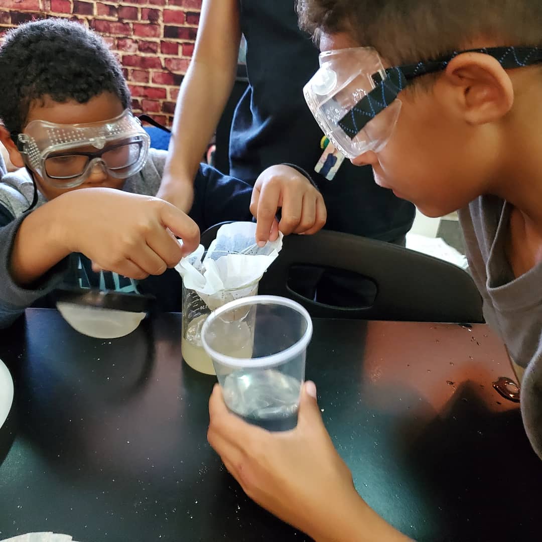AndersJanders's tweet photo. Yes. Labs are labor-intensive. A lot of prep. A lot of work. Ss make a mess. But when Ss have those moments because they actually EXPERIENCE it... THAT is when the REAL learning takes place. (One even used her hairband to hold the filter in place!) #worthit #emsproud #EMSscience https://t.co/fX1v0wonSg