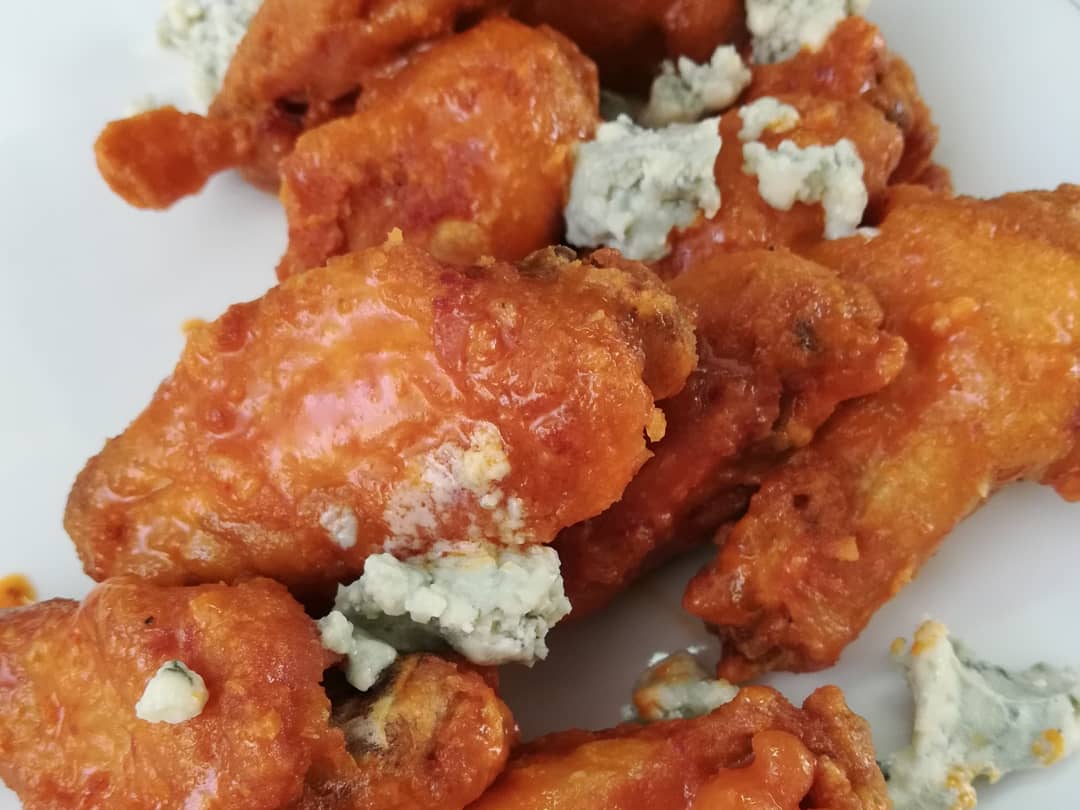 Sunday Funday! 🌞 Come by Good Liquid Brewing Company today! Check out What's on Tap and try our Wing Specials All Day! 
*Taproom hours: 12-8pm.