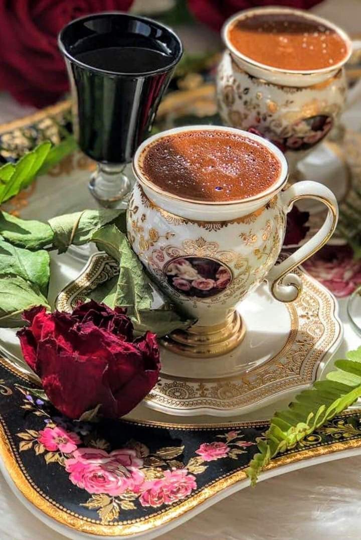 EFFHyOpX4AAz6YB.jpg:large