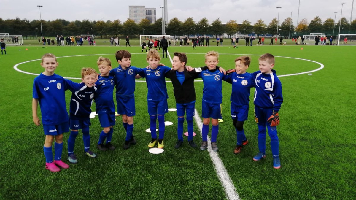 BSCGlasgow's tweet photo. Good win for Lightning 2010. over Fulham at Glasgow Green. Lightning literally flashing as we finished. #avoidtrees https://t.co/4gXETxxtcp