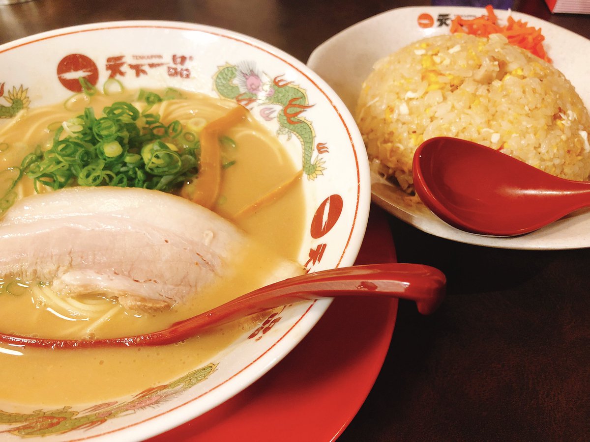 Asdf26S10's tweet photo. 山人音楽祭2日目終了！
楽しかったし、美味しかったなぁー！ https://t.co/lgSktPdw30