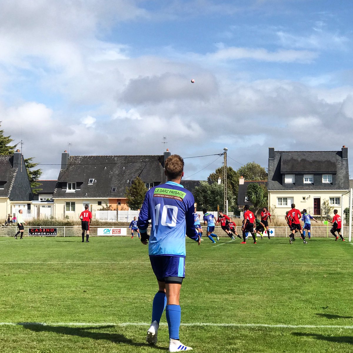 RonanLoas's tweet photo. Après la belle victoire de la B du FC Ploemeur, la A reste sur un nul 0-0 face à Gestel. Bravo les gars pour l’engagement ! #TeamFCP #football https://t.co/MfkxrMKtus