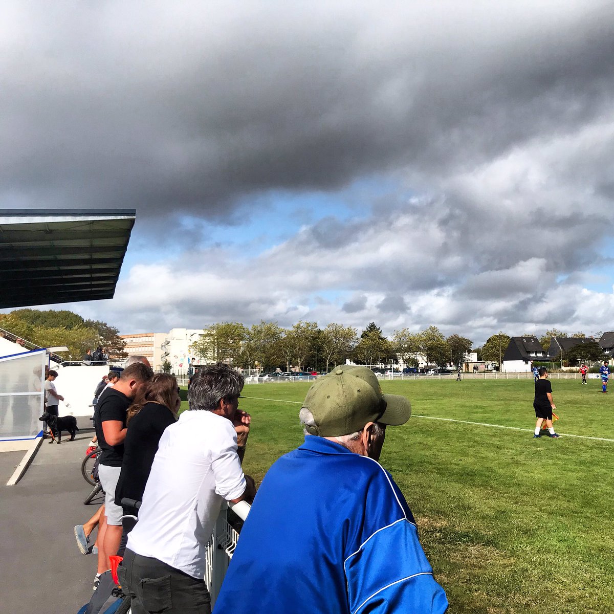 RonanLoas's tweet photo. Après la belle victoire de la B du FC Ploemeur, la A reste sur un nul 0-0 face à Gestel. Bravo les gars pour l’engagement ! #TeamFCP #football https://t.co/MfkxrMKtus