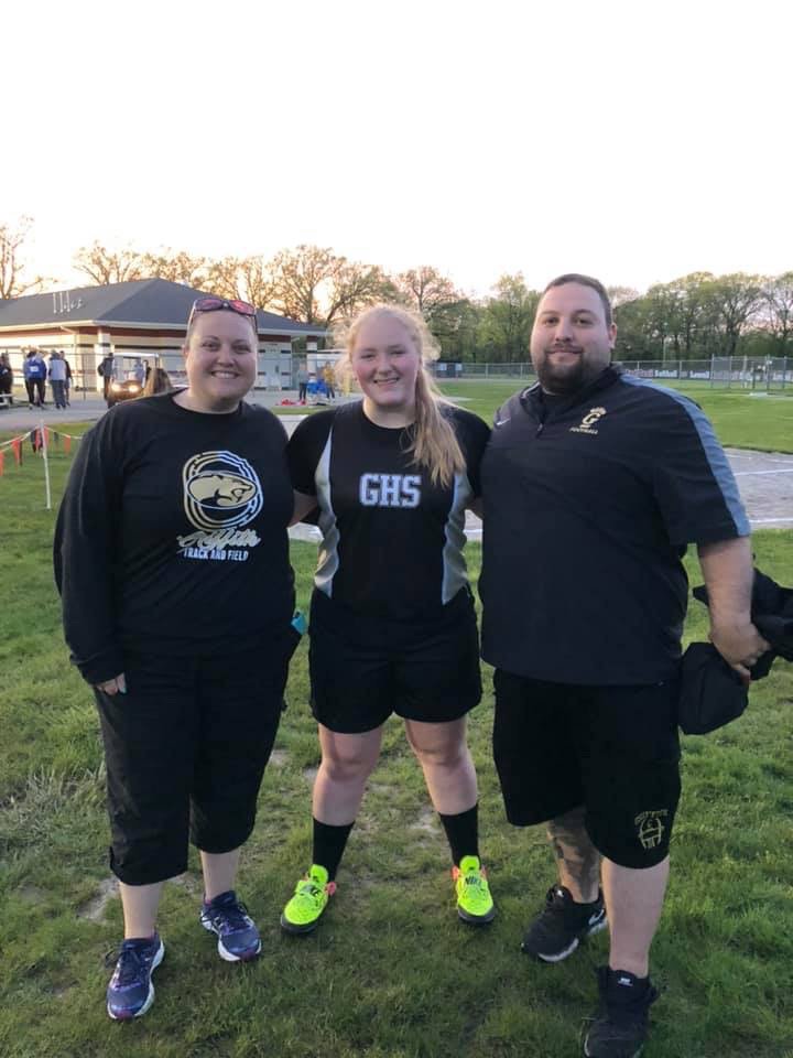 JaecyNelson's tweet photo. Coach Diekelman and Coach Zarndt celebrating qualifying for regionals in the Shot Put! Spring 2019 throwback https://t.co/UtCp91wQ0Y