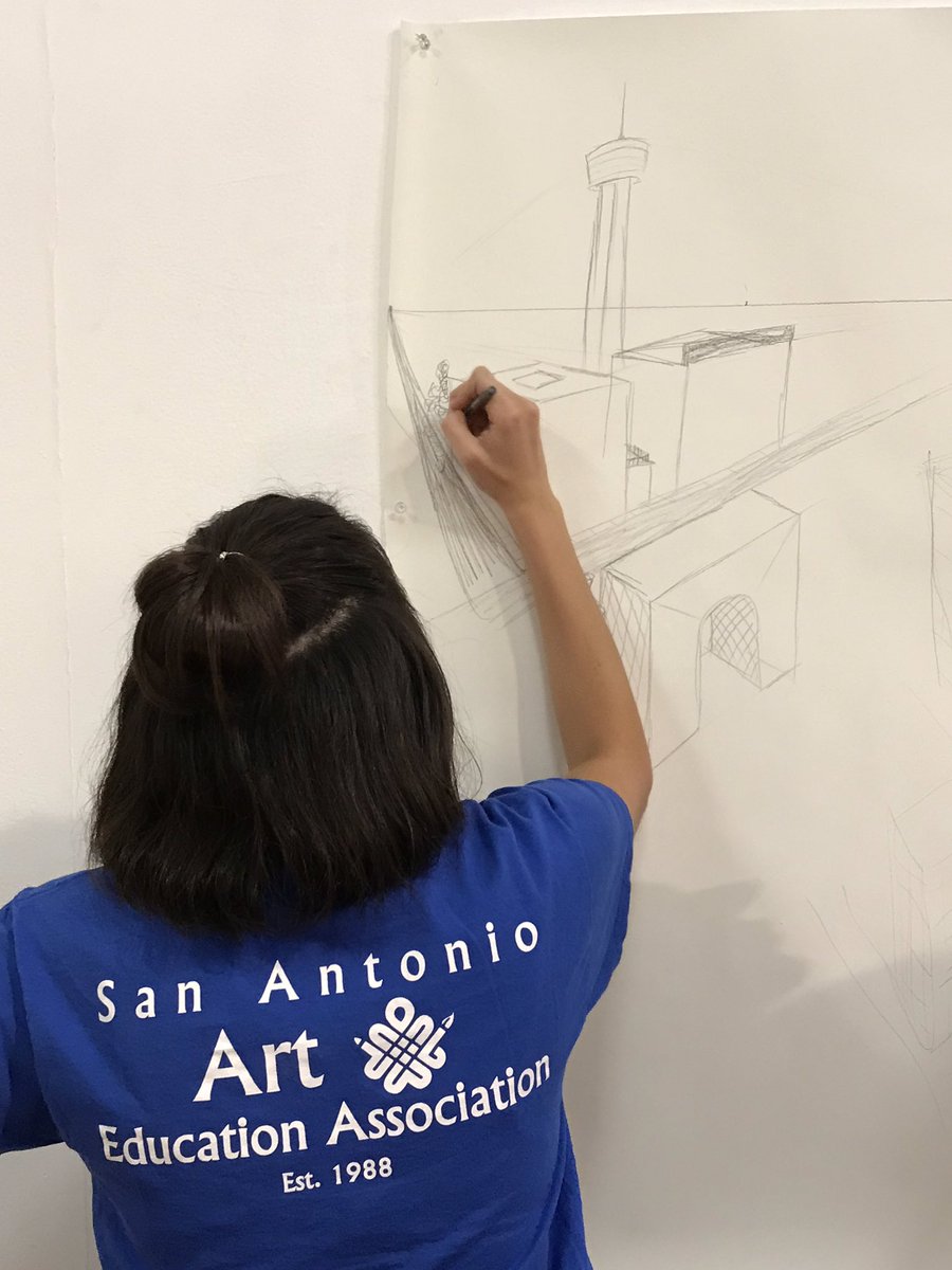 AHHSVisualArt's tweet photo. Art educators from all over SA- networking, learning, collaborating! @AHISD @AHHSmules #saArtEducation https://t.co/Ec6Wef4f7x