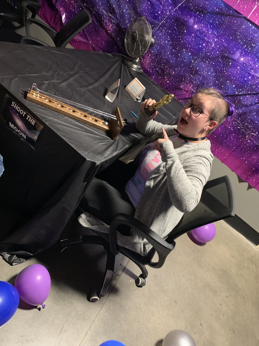 HarrisEmilyann's tweet photo. Congratulations Tabitha🎉 One time for the ladies!!!Look out David!We have another 5000 winner for the day !!!🎊🏆#1281GalaxySucessSharing @noelia_pina2 @JaimeSheiner @DavidRivera726 @JosephSEdwards @SultanaTHD https://t.co/G7bhcAl7Hb