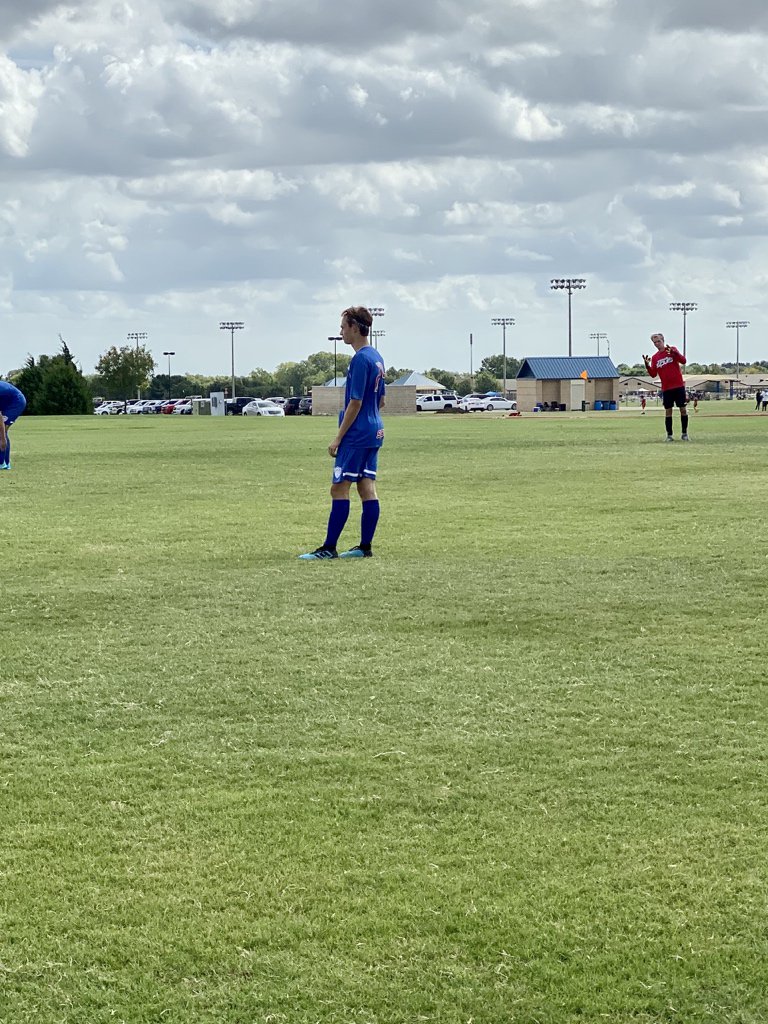 BrandonNail24's tweet photo. Spurs 2-0 at halftime. Good game and @lannom2020 showing it. 😂 https://t.co/IanHNSpmxB