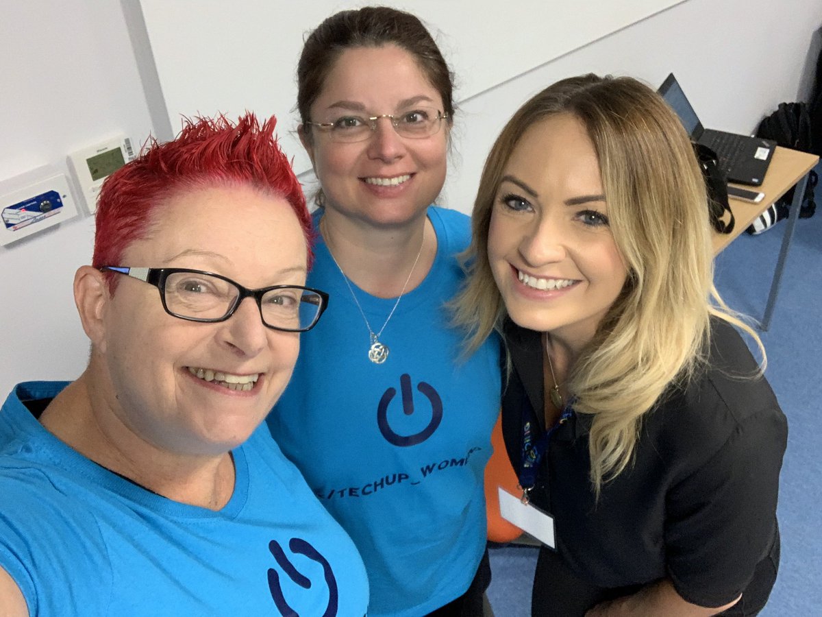 KristinaMcGuirk's tweet photo. Getting a famous @Dr_Black #selfie today with the main women herself and the incredible @TechUpWomen team ✨ 

#womenintech #powerwomen #personalbranding #inspired #techupwomen #TUWRes2 https://t.co/p9h8PwyBnV
