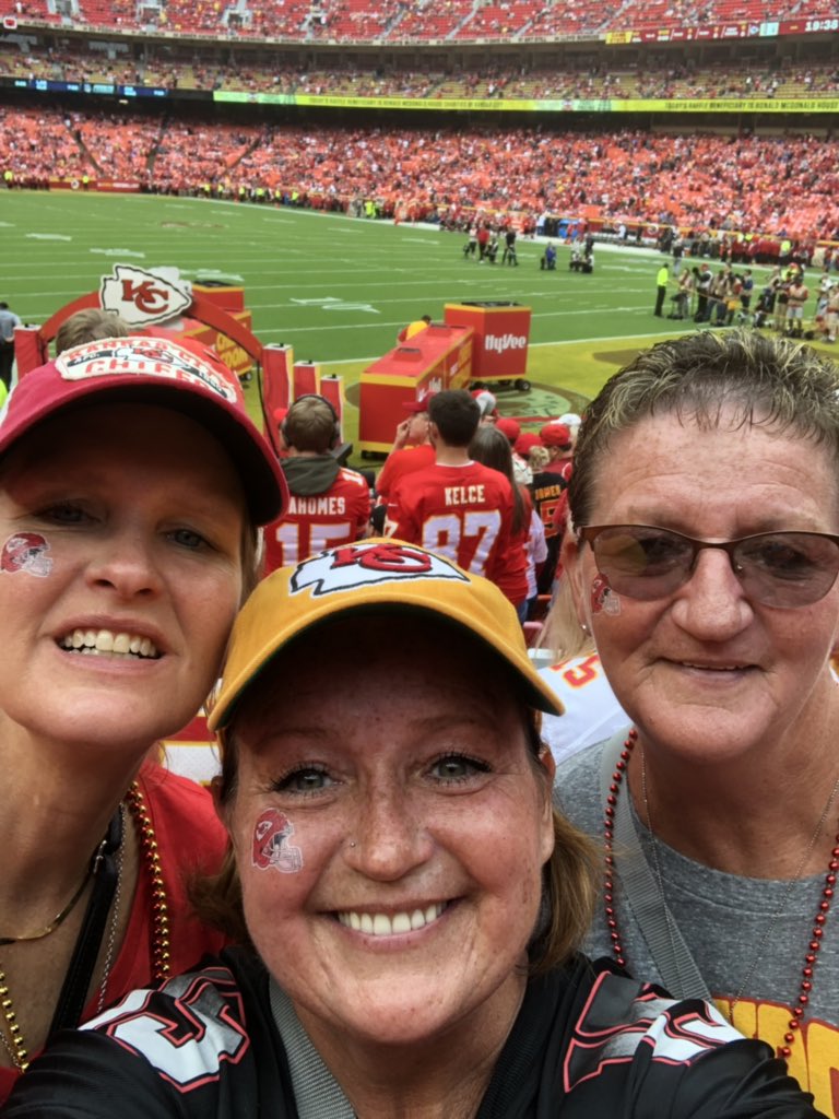 OctopusJones18's tweet photo. #ChiefsKingdom https://t.co/cCMTmJeMs0
