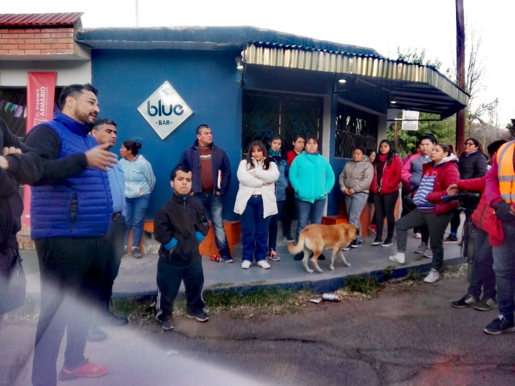 impactorioja's tweet photo. #Domingo Lo que no se ve en Sanagasta  @apariciojose27 felicito al personal municipal “Para los que no saben les comento ellos tambien son el #SanagastaCorre trabajan y son parte de todo, no entregan medallas tampoco salen en las fotos pero merecen respeto. Los felicito a todos” https://t.co/vMeI1hMGm9