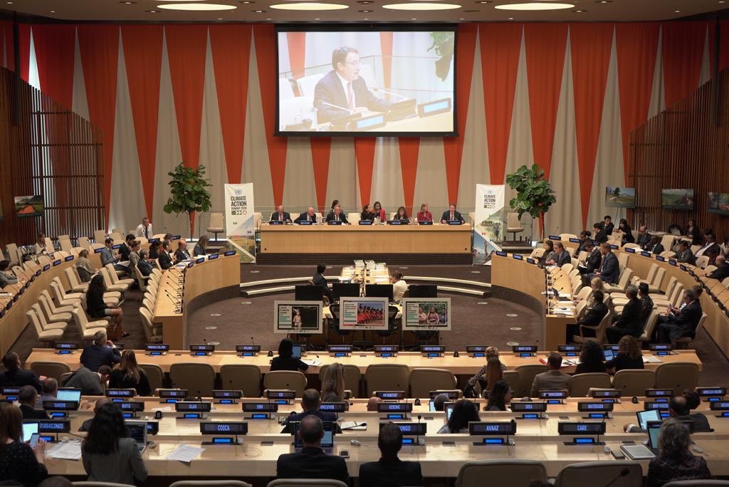 ASteiner's tweet image. At Nature Based Solution meeting today, I reiterated that #nature fundamental to a 21st century #economy &amp;amp; we must continue to push #NatureBasedSolutions to shift how we think about markets &amp;amp; financial systems. Connecting adaptation &amp;amp; resilience crucial @davidnabarro @SCMGardner