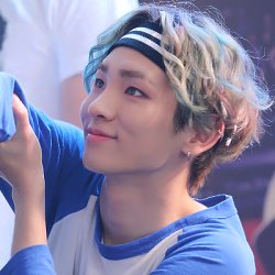 beomkillua's tweet photo. HAPPY BIRTHDAY TO MY BEAUTIFUL ANGEL,, I LOVE YOUUU SO FUCKING MUCH,, LOML 🥺🥺
#HAPPYFREAKEYDAY
#SHINEE https://t.co/ZCCFf0BaiP