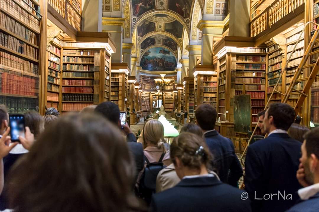ModeleuParis's tweet photo. #MEUP2019 Pictures are up 🌐🌏
We were invited to visit the French National Assembly and learn more about the works of the french MP's as well as the history of the fifth Republic of France 🇫🇷🇪🇺 #Assembléenationale #Futureforyouth #EU #MEUP2019 https://t.co/Bpmrtii3AM