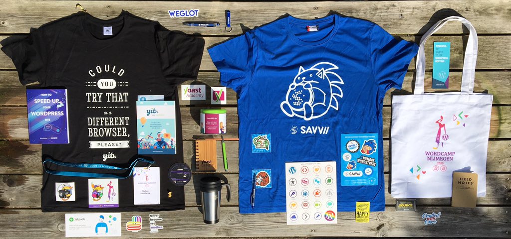 webtivity's tweet photo. En dit was de inhoud van mijn @WordCampNmgn โswag bagโ van dit jaar. Nice! #WC024 #WCNMGN #WORDPRESS #WP #SWAGBA https://t.co/xiqxt6Z1VP