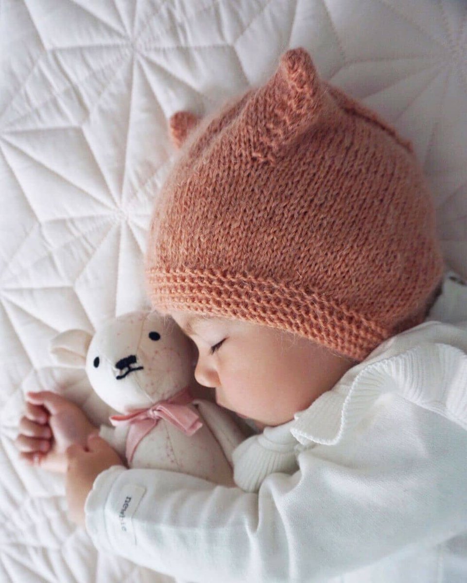 vaohti's tweet photo. Happy Sunday 😴

#Vaohti #baby #babyessentials #organic #muslin #swaddle #babyblanket #muslinswaddle #swaddleblanket #swaddler #babysleep #swaddling #newborn #newmom #babyregistry #babynursery #registryessentials #babyshower #babygift #babyshowergift #musthave 📸:@elementboutique https://t.co/ZQ0kuiLlFI