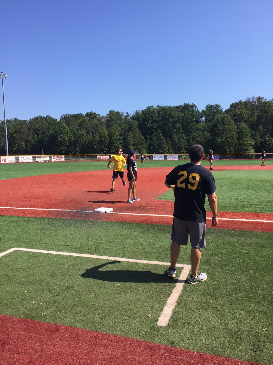 StruszMusic's tweet photo. What a great time today playing kickball with @bottinoXRDS @For_Shoro_PE @Mrs_Vines12614 @BonnieCapes and other South staff in support of a @SBSDXRDS student and family. Good fun. Way to represent all! https://t.co/aC0BYqhVq7