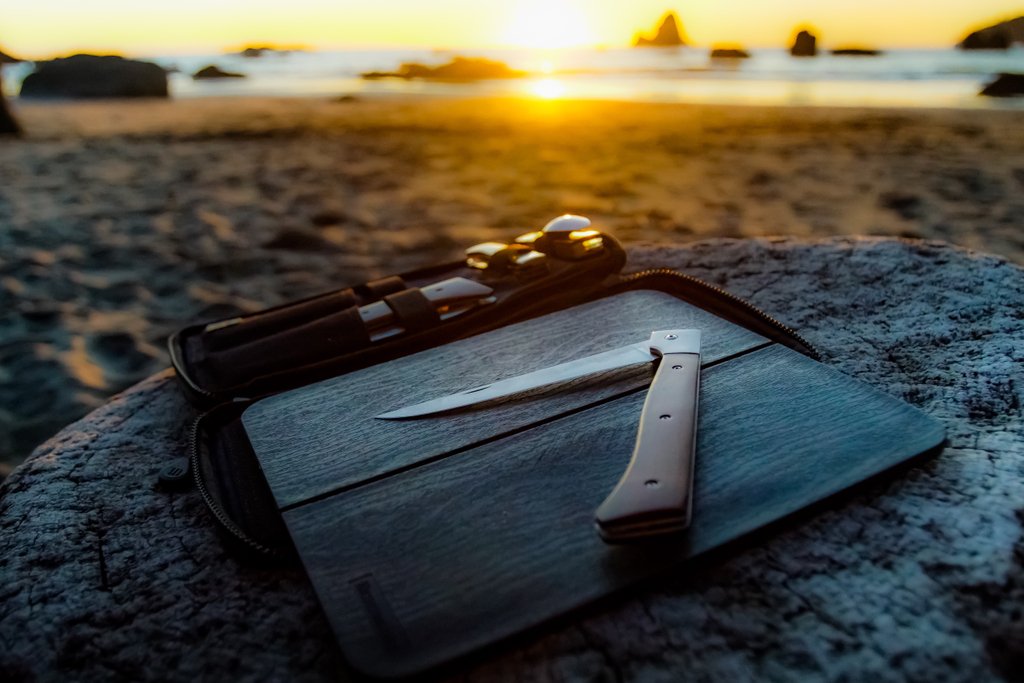 Messermeister's tweet image. Outdoor cooking gear featuring the first full-sized, professional grade folding kitchen knives on the market! Embrace the adventure and go #cookoutside

Click the link for more info about the #AdventureChefCollection soo.nr/mZtV