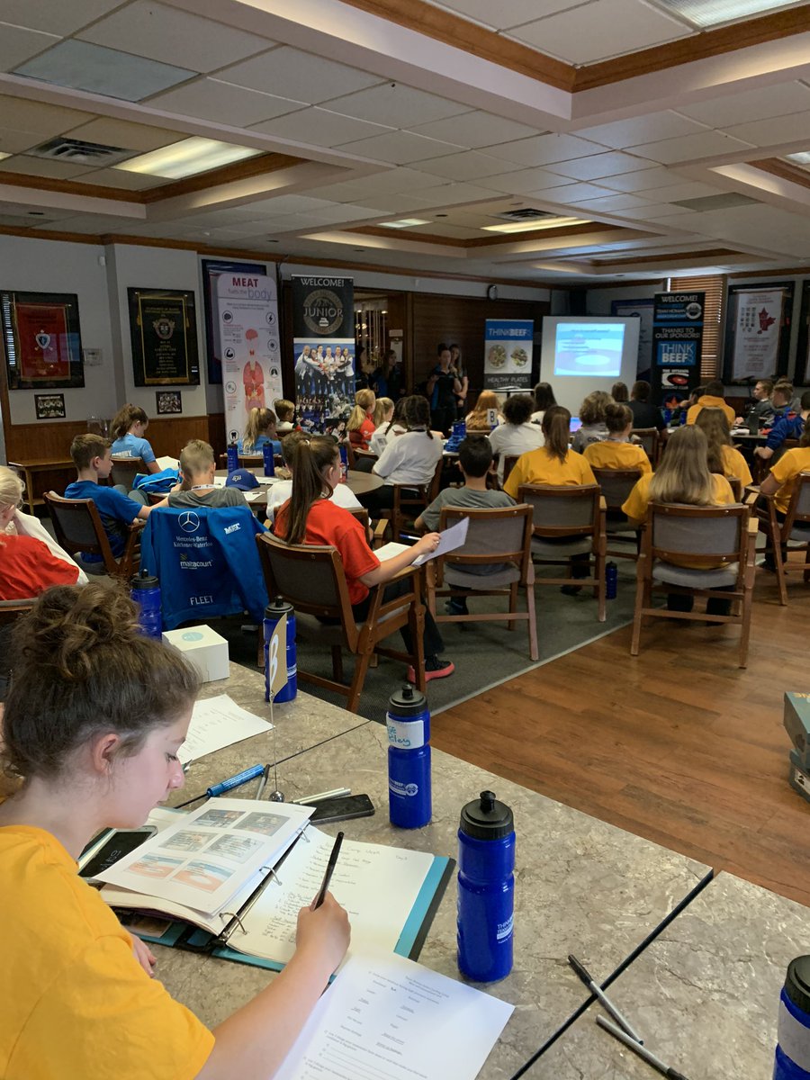 TeamHoman's tweet image. All 👀 are on Rachel, Emma, Joanne and Lisa as they walk #HomanJrs through team dynamics.