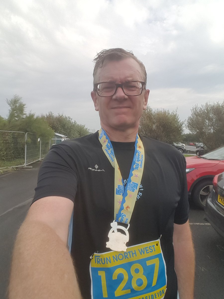 Eclair55's tweet image. Southport 10k today ..... 53 minutes 11 seconds PB by 1minute 31 seconds..... Thanks @RunPlans