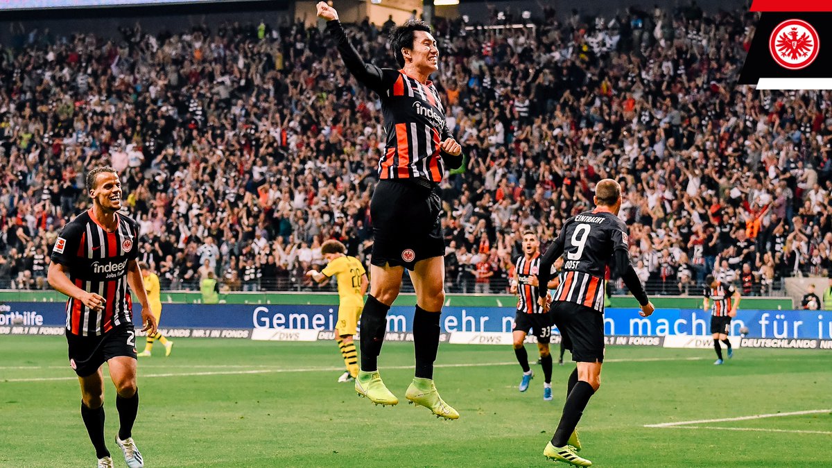 Eintracht's tweet image. Daichi, du verrückter Kerl ☺️
––––––
#SGE #SGEBVB 2:2