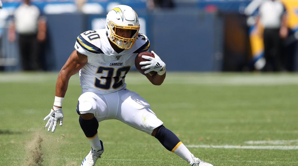 Let’s go Bolt Fam! #GameDay ⚡️⚡️