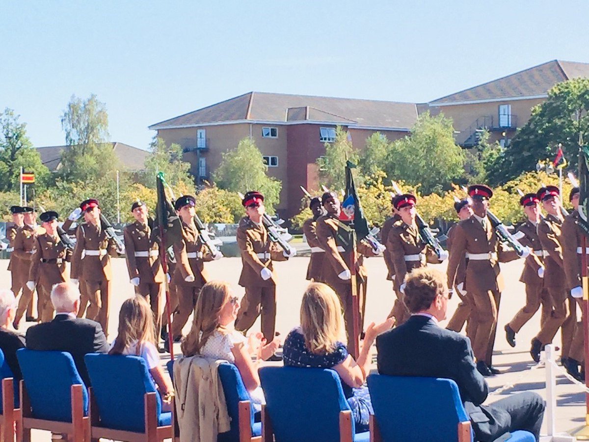 WrvsServWelfare's tweet photo. Pics from last Fridays pass off parade at #ATR #Pirbright. #Troops passing out were from 2 ATR 28 SQN RE. #Lucknow #Woods and #Cookson's Troop. #WrvsServicesWelfare would like to send a big congratulations to everyone! @CO_2ATR https://t.co/Gm6El2k8Z9