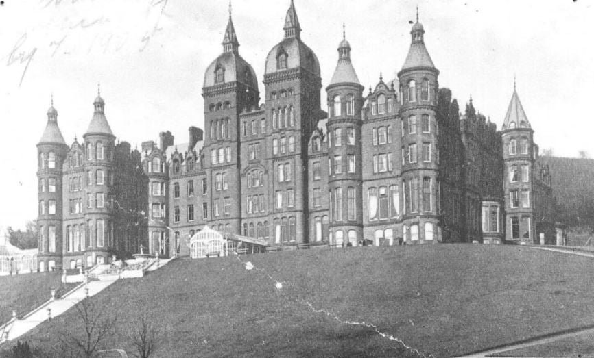 1881Distillery's tweet image. What's behind our name? 1881 is the year @peebleshydro was born. Back in the Victorian era when water treatments were all the rage. Peebles Hydro has it’s very own natural water source and you guessed it it’s in our gin.

Read about the Hydro history here: bit.ly/2lZ7GY8