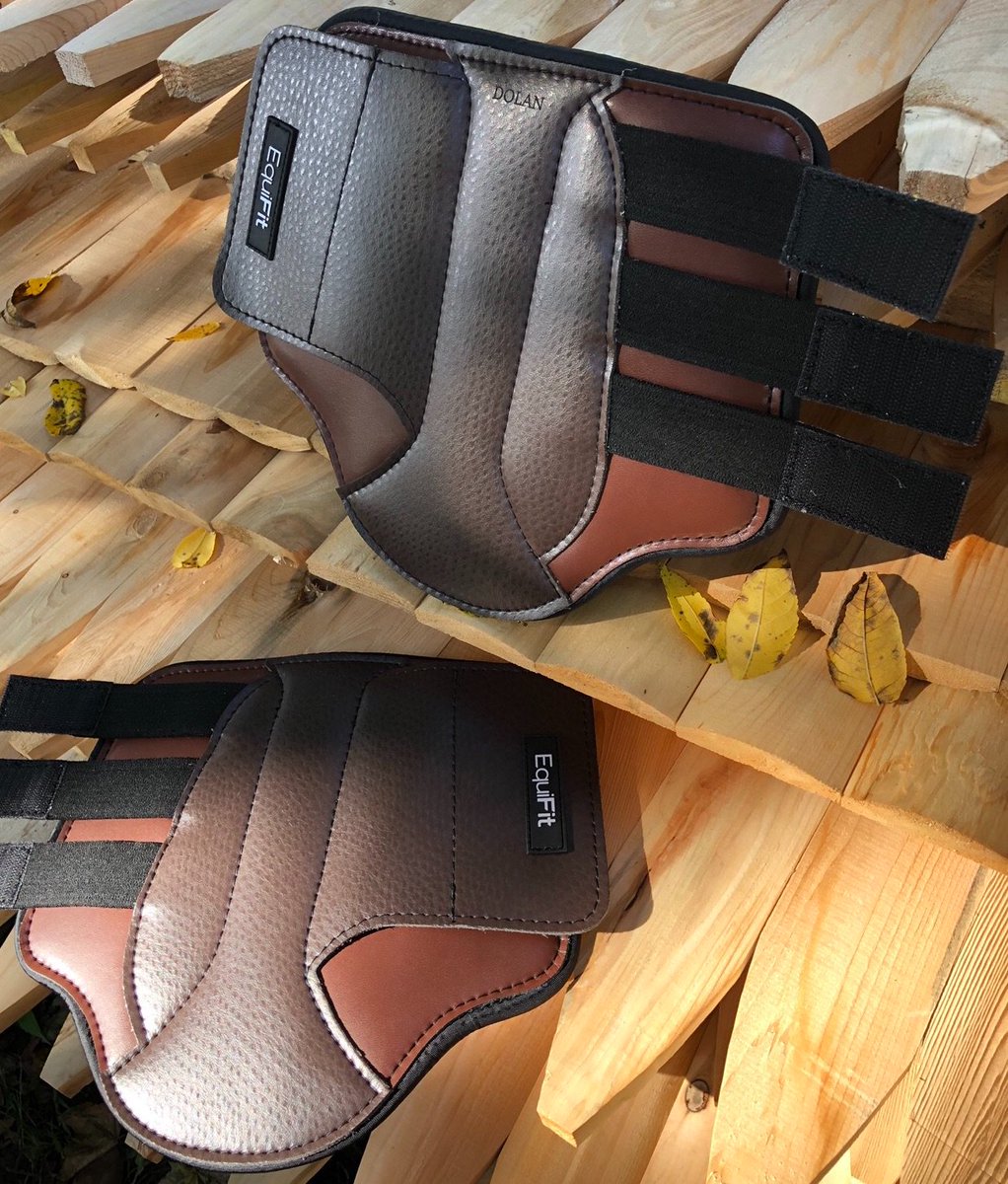 Dark Brown Ostrich &amp; Brown = our favorite two-tone MultiTeq Boot color combination.  🍂 🖤 #Customize #ChestnutDreamBoots #EquiFit