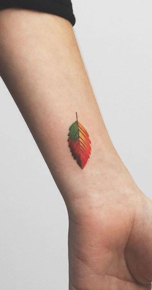 30 Elegant Maple Leaf Tattoos for Your Inspiration | Maple leaf tattoos, Autumn  tattoo, Beauty tattoos
