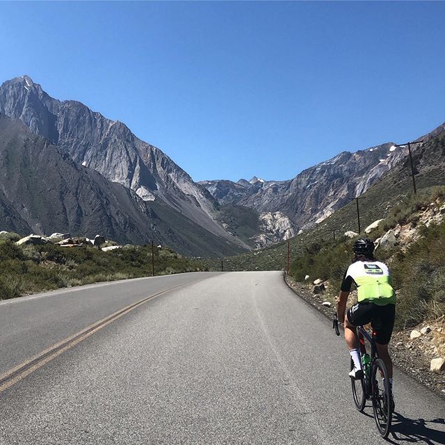 Love the endless climbs of the Easter Sierras. <a href="/mammothcrib/">Mammoth Lakes Crib</a> <a href="/visitmammoth/">Mammoth Lakes Tourism, California</a> ift.tt/2Qm158Q