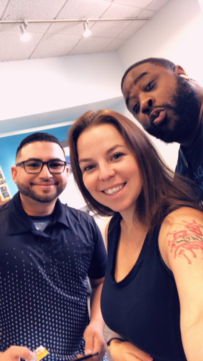 Had to stop in on my day off to welcome our newest member, Carlos Ortiz, to team GP! Welcome sir! #NewestMember #WatchUsGrow #GrandPrairie #BigThingsComing <a href="/AnthonyMofNTX/">Anthony Miranda</a> <a href="/valphillips/">Valphillips</a> #FWC