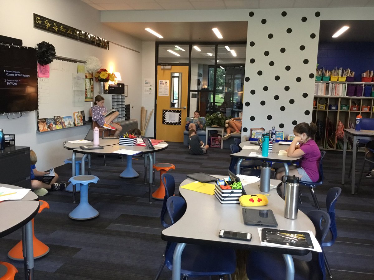 tracy_stotts's tweet photo. We Are Doing an EXCEPTIONAL Job Trying to Increase Our Daily Reading Stamina...We Are Up to More Than 24 Minutes.  Way To Go!!  @tracy_stotts @Bulldogs512 https://t.co/5UR1ERNt21