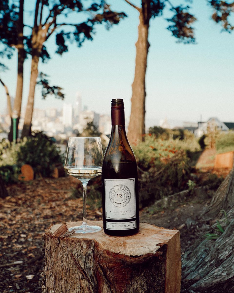 thecosmopoliman's tweet image. What I'm sipping on this late summer: @PriestRanchWine's 2017 Grenache Blanc, a varietal with an #uncommonadventure. thecosmopolitanman.com/what-im-sippin…