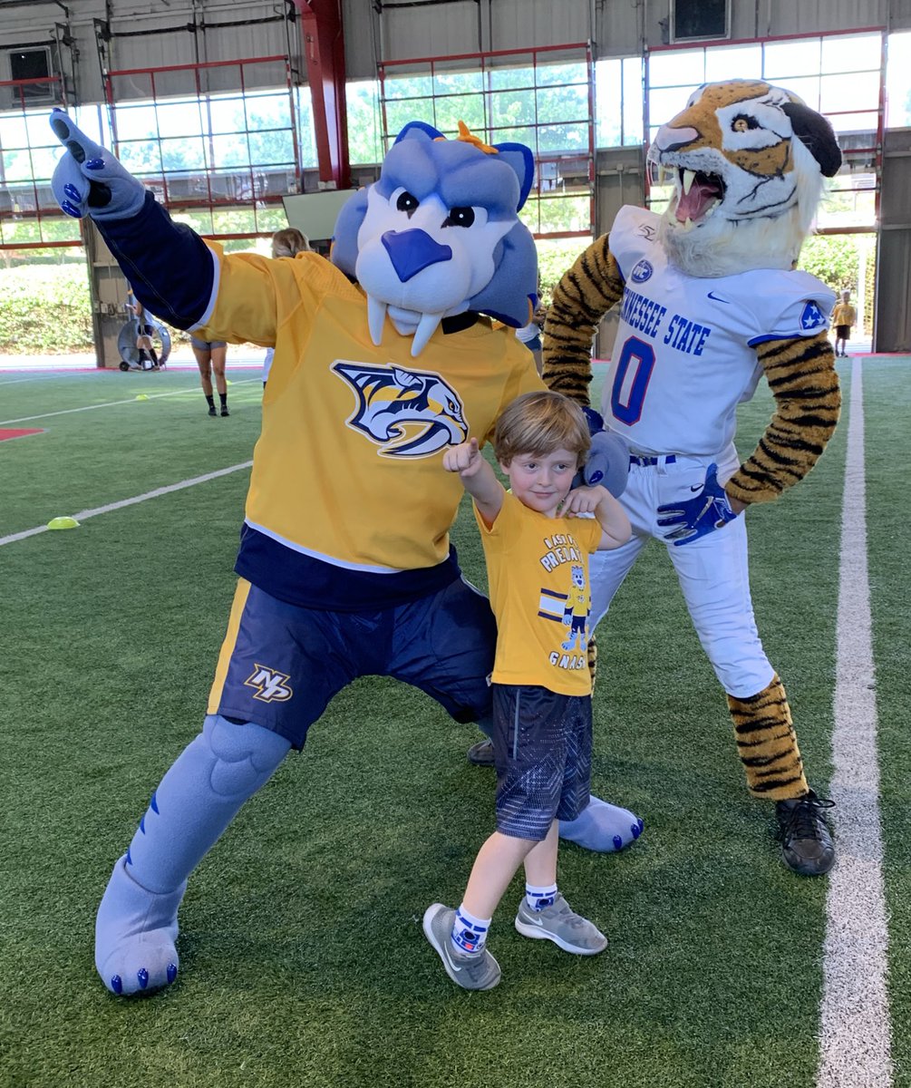 MickeyRyan1045's tweet photo. Having fun with @Gnash00 and @TSU_Tigers Aristocat! #LLSMC @LLSTennessee https://t.co/dM6ANscXHl