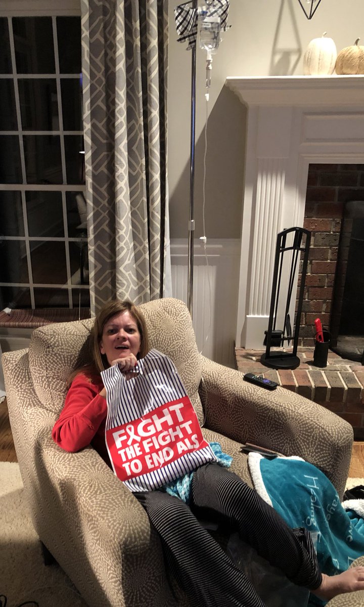 TheSteemer's tweet photo. Cycle 16 Day 3. She just made bags for the high school soccer team. They are eating dinner at our house tomorrow. They know all about ALS and they support their teammate, whoβs mom is fighting a beast. #nowhiteflags @explorer_soccer #ENDALS https://t.co/0mJR3utooc