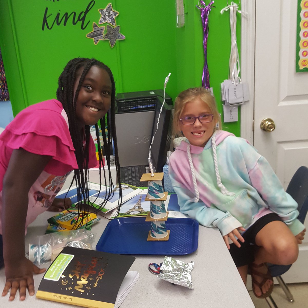 PowellsPowerKid's tweet photo. Creating, Problem-solving, Drawing Models, Discussing Ideas- Building more than a tower- patience, friendships, respect, and perseverance. #AMSTIworks https://t.co/etxqLvSBeD