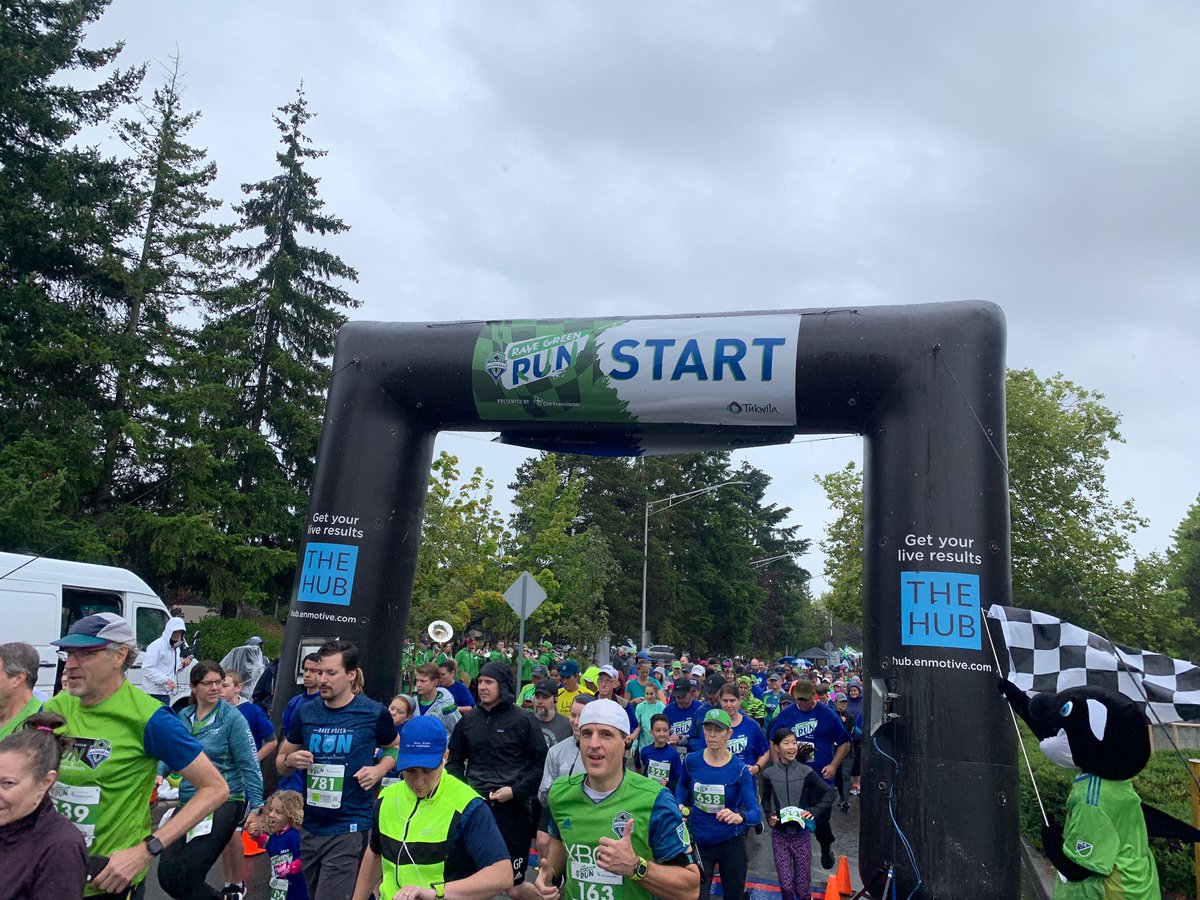RaveFound's tweet photo. Thanks @soundersfc fans for a fun and drizzly morning in support of RAVE! Shout out to @CHIFranciscan for being our presenting sponsor- for Dasani, @CityofTukwila and @StarfireSports for their support. 👍🏼 to @zkscott and Sammy the Sounder too. You all helped more kids access ⚽️! https://t.co/KvZAu4H2BB