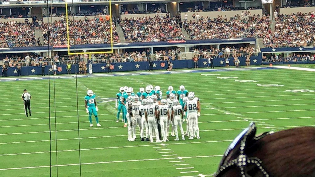 _EricaMarie__'s tweet photo. Had a great time at the #DallasvsMiami gameπ took my boyfriend to his first #Cowboys game (he a Bronco fan) lolπβ Score: 3β£1β£-3β£ #DallasCowboys #MyFourthHomeGame #MIAvsDAL #HowBoutThemCowboys #DC4L https://t.co/MkW9unMusp