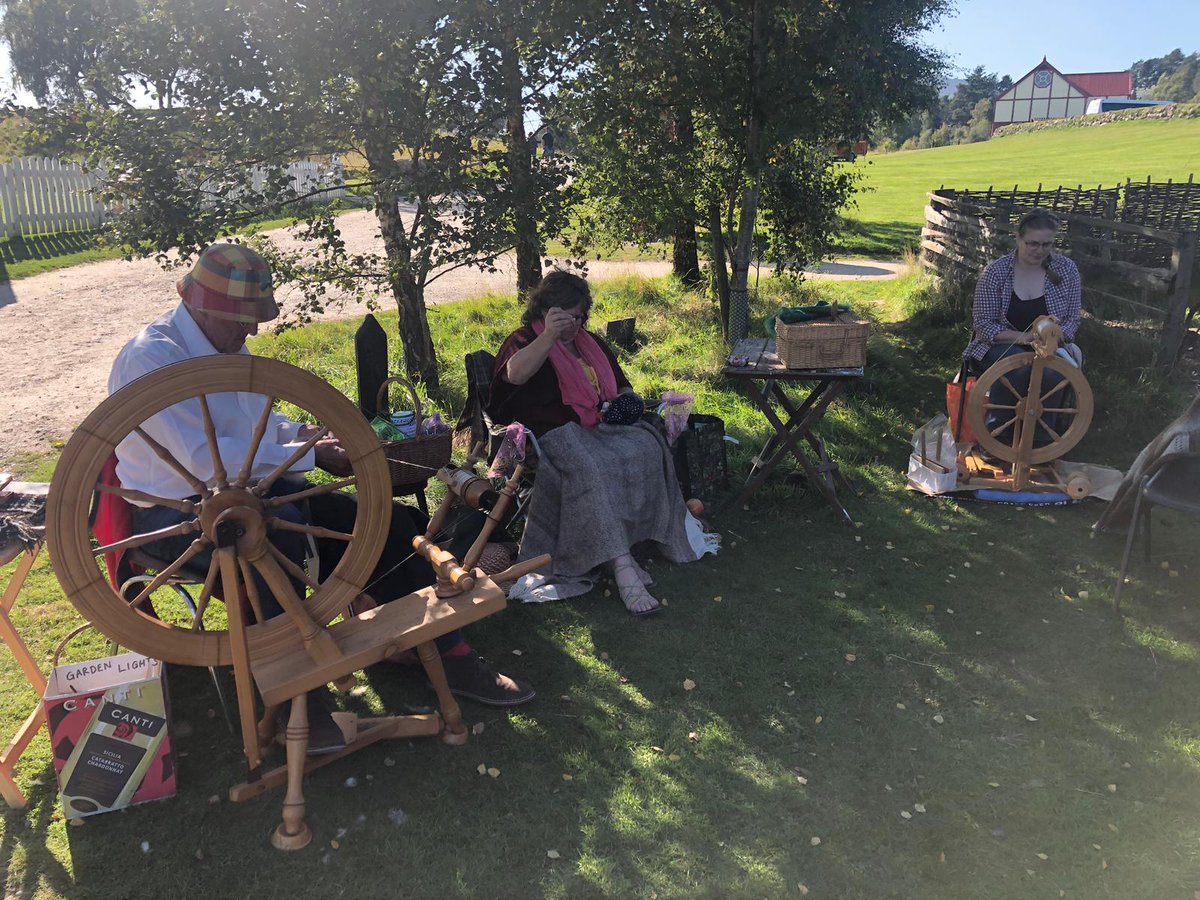HighlandFolk's tweet photo. Thank you to our team, the Speyside Spinners and all the visitors who came along for the 10th annual world wide spin in public day yesterday!! It was great to see you all 😊 Sad though as it was our last Badenoch Festival event #BTSF19 #WWSPD #spinning @BadenochProject https://t.co/cvCytedPbP
